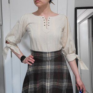 Celtic Fusion Grace O'Malley Pirate Queen Shirt Size Small